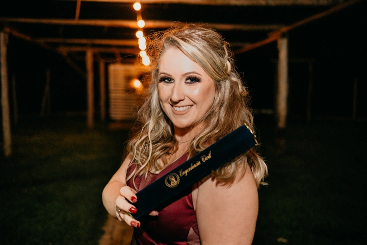 Bruna, graduada em engenharia civil, pela FSG. Sua festa aconteceu na Casa Perin Gastronomia e Eventos na cidade de Caxias do Sul-RS.