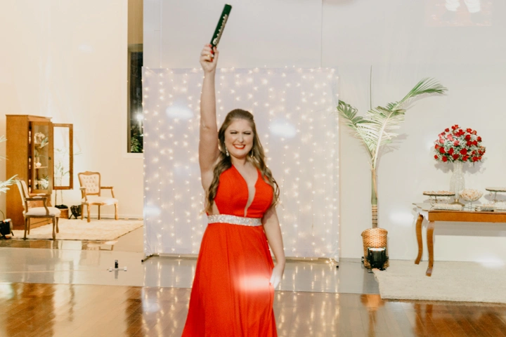 Ana Luiza, graduada em fisioterapeuta, pela FSG. Sua festa aconteceu no Villa Festas e Eventos na cidade de Farroupilha-RS.
